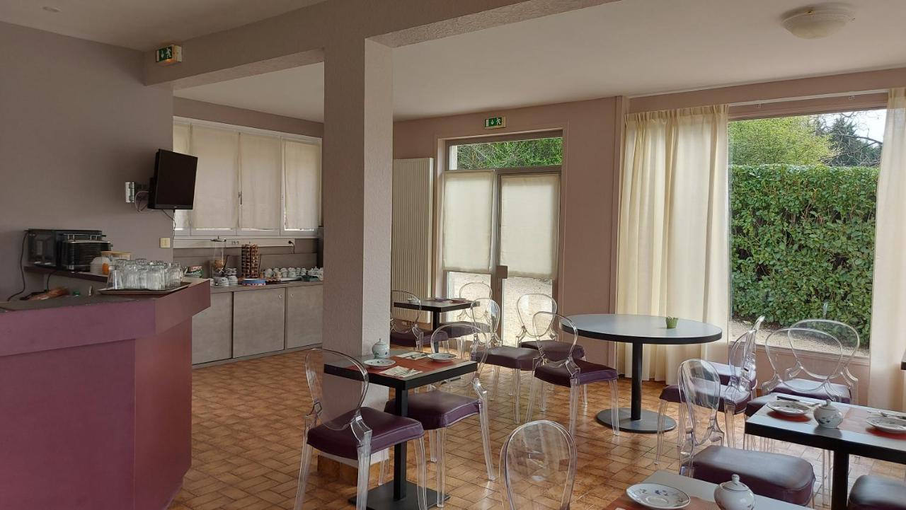 Hotel Brun Saint-Lattier Kültér fotó
