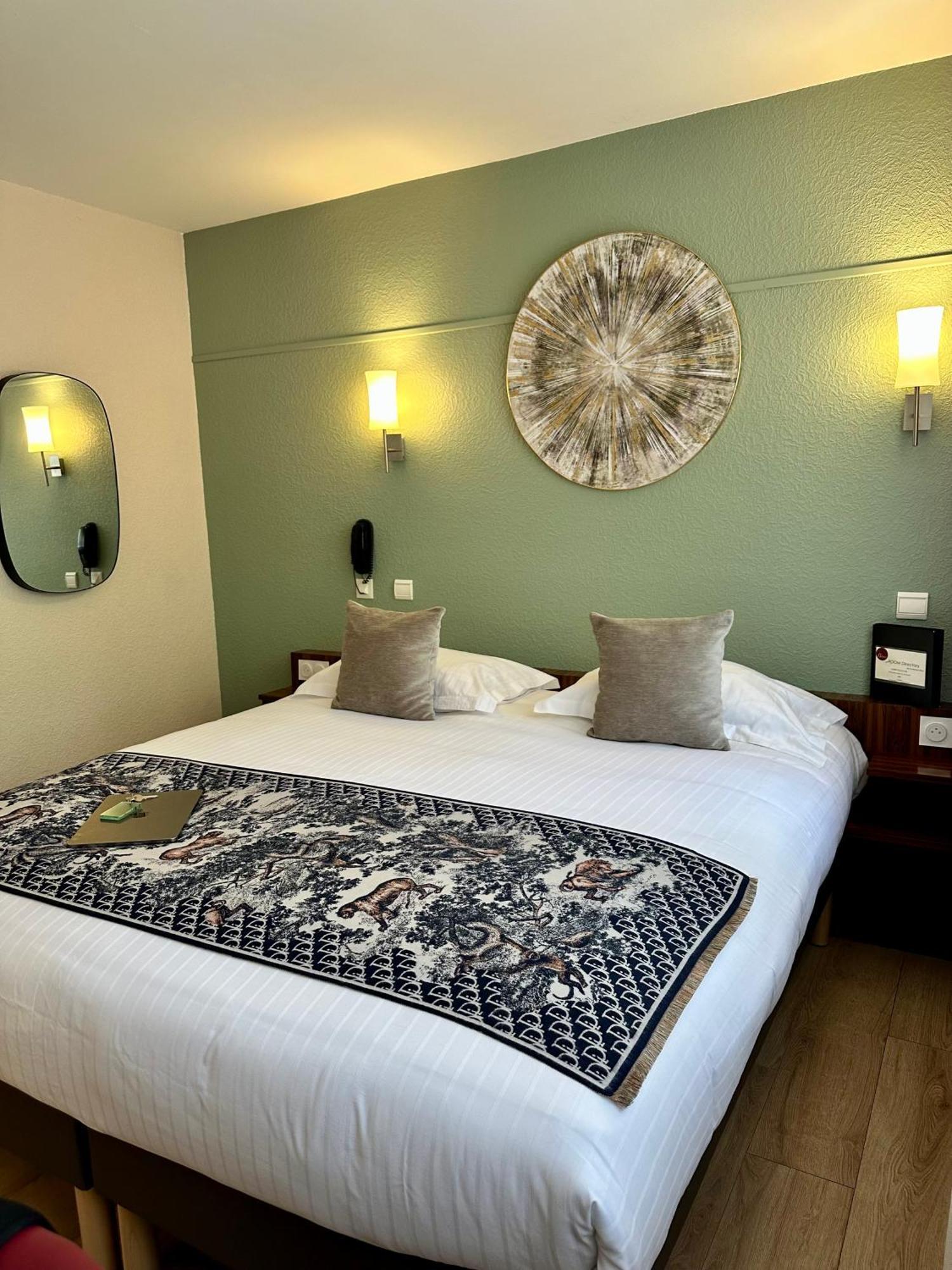 Hotel Brun Saint-Lattier Kültér fotó